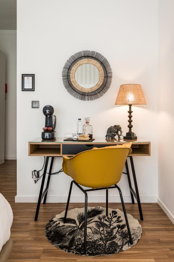 Essence Oporto